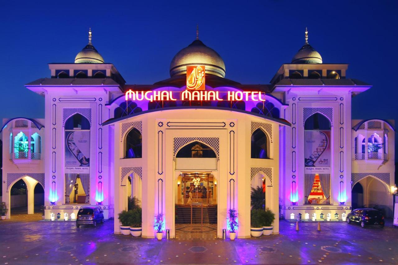 Mughal Mahal Hotel Gujranwala Exterior photo